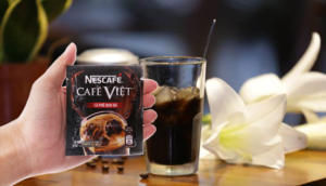 Cà phê Nescafe cafe Việt đen đá hộp 240g