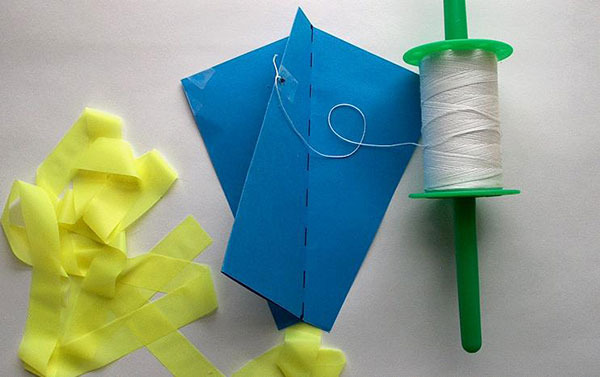 Cách làm diều bằng giấy đơn giản