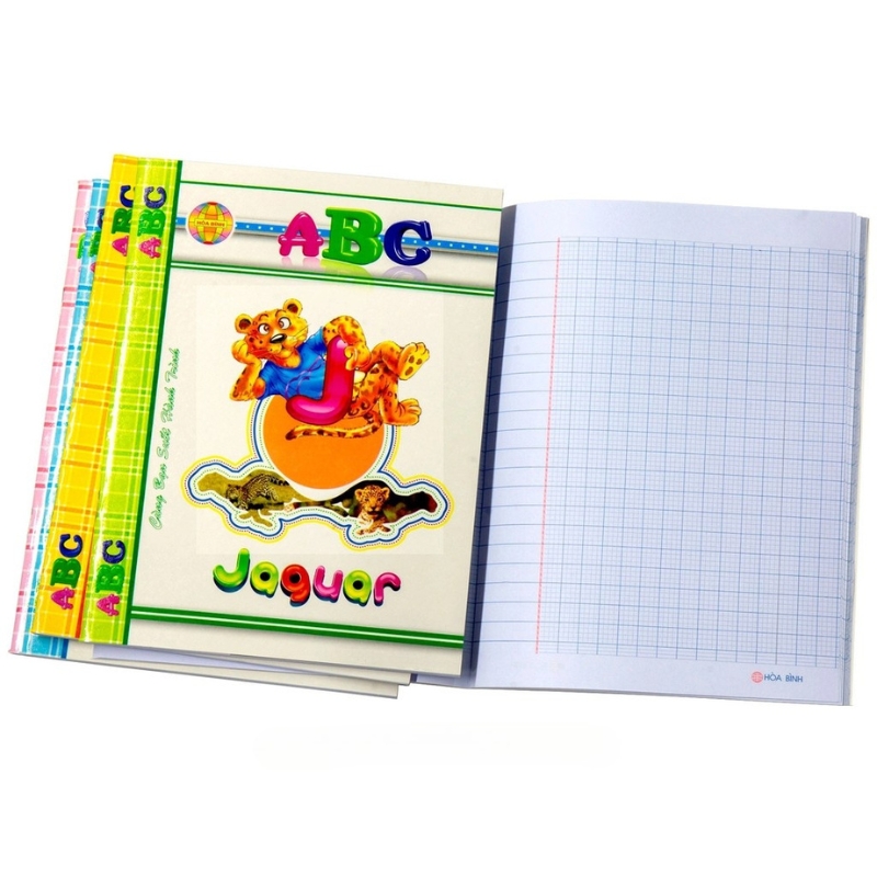 Vở học sinh Joueur 96 trang, giấy in dòng 4 ô ly rõ nét, thiết kế bìa hình thú vui nhộn, phù hợp học sinh lớp 1, lớp 2.